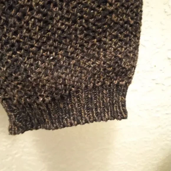 Vintage Oscar De LA Renta Heavy Sweater - Picture 4 of 6